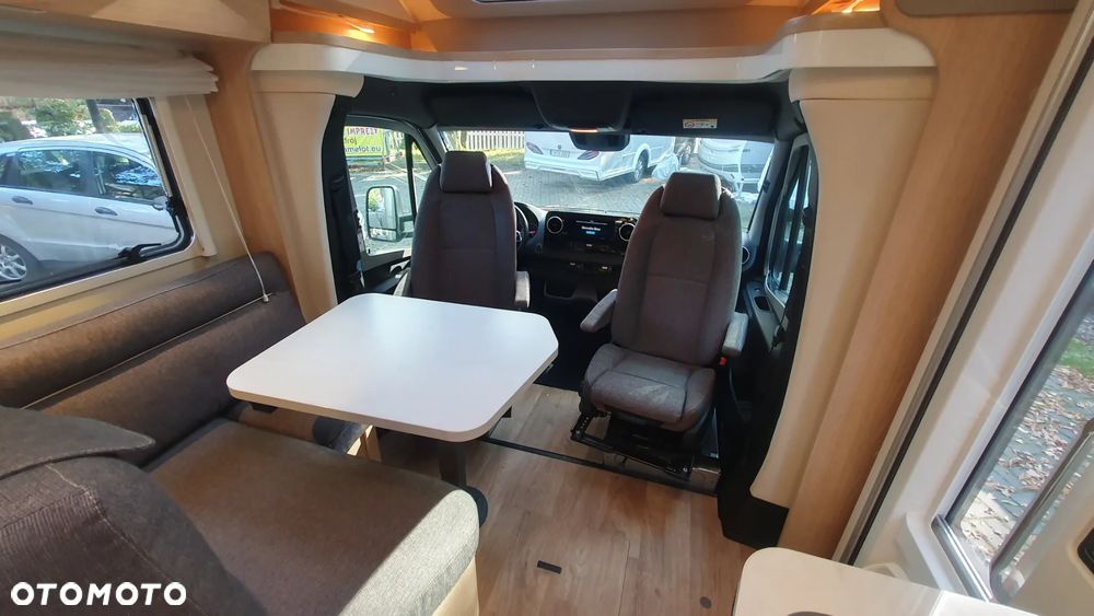 Mercedes-Benz camper Hymer B 580 - 30