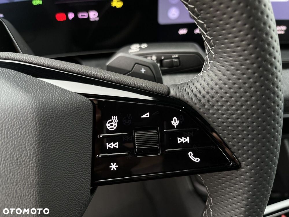 Audi Q6 e-tron - 35