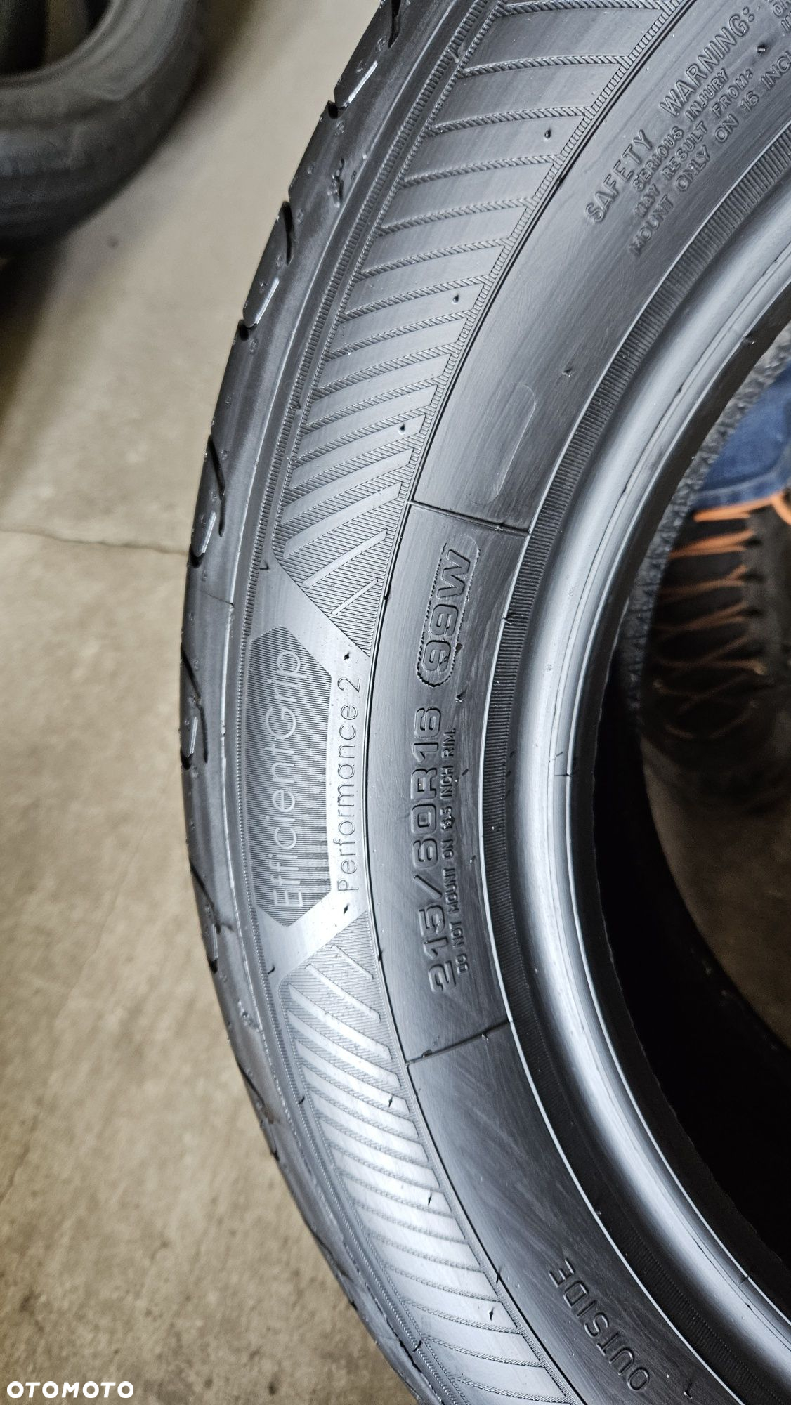 opona używana 215/60R16 Goodyear efficientgrip performance 2 - 6