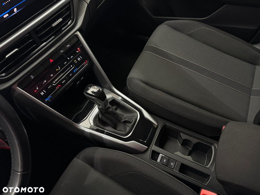 Volkswagen T-Roc 1.5 TSI Life DSG - 24