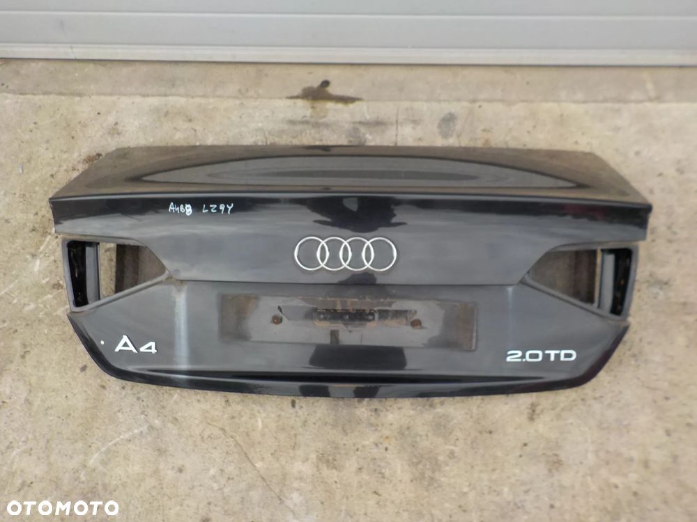 AUDI A4 B8 KLAPA SEDAN  LZ9Y - 1