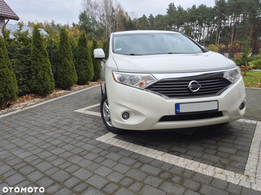 Nissan Quest - 4
