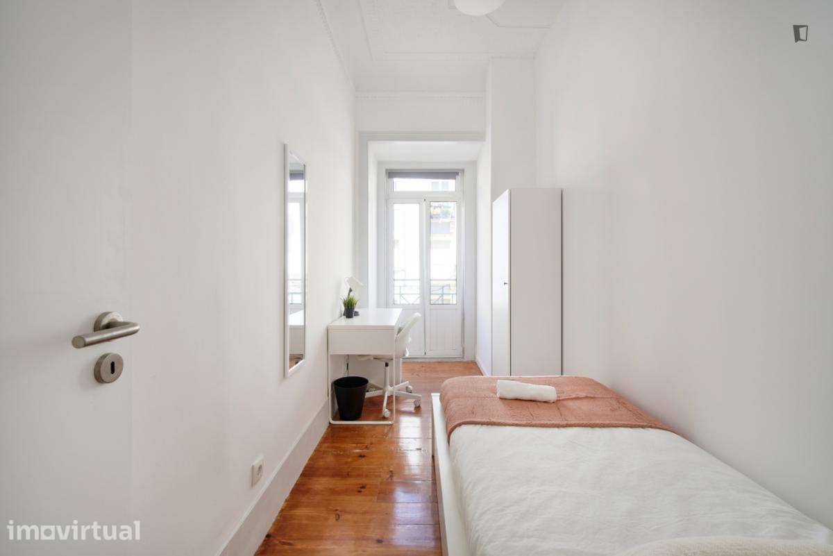 Quarto - localizado em Entrecampos Lisbon - Grande imagem: 4/26