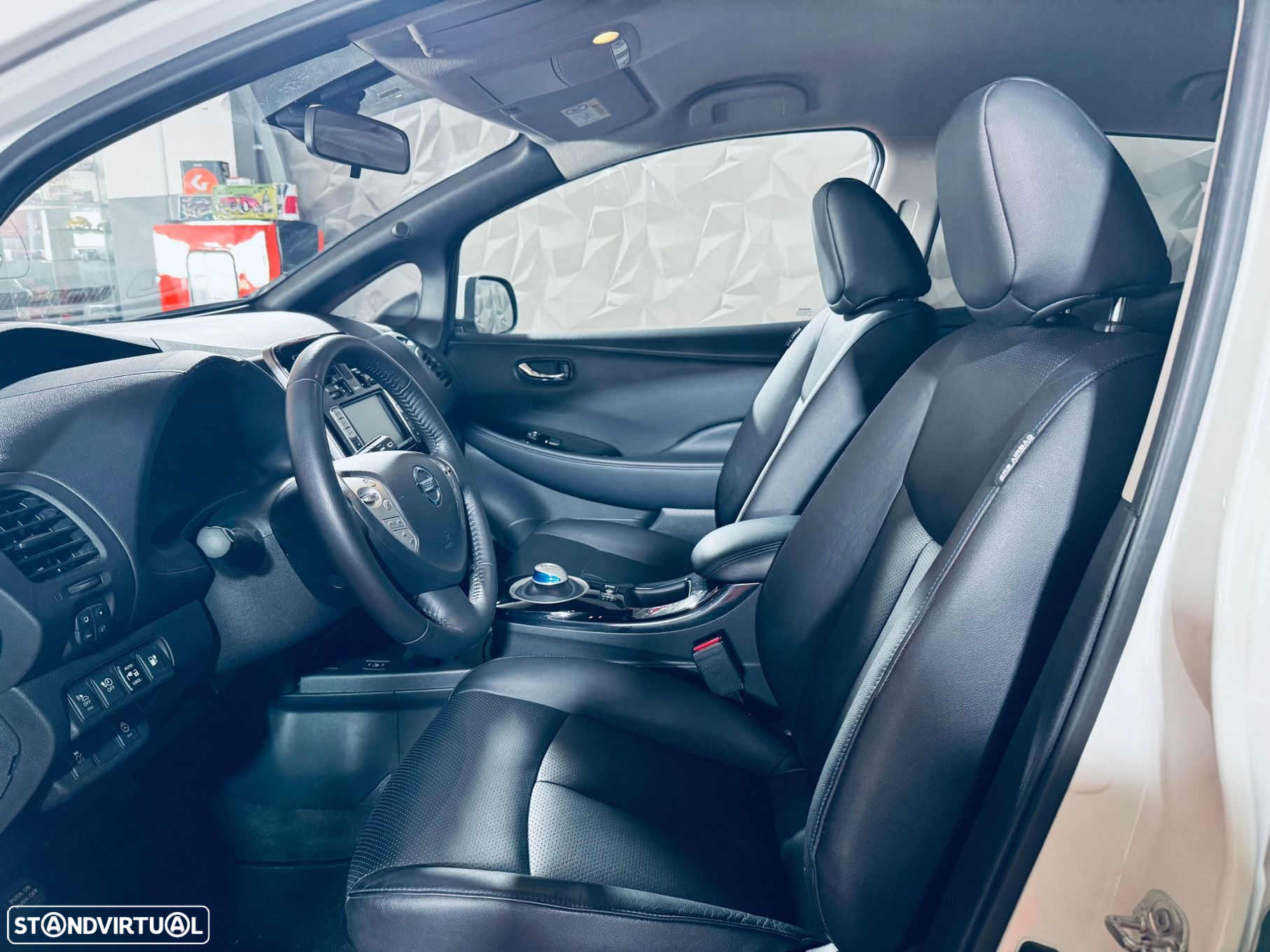 Nissan Leaf Tekna 30 kWh - 35