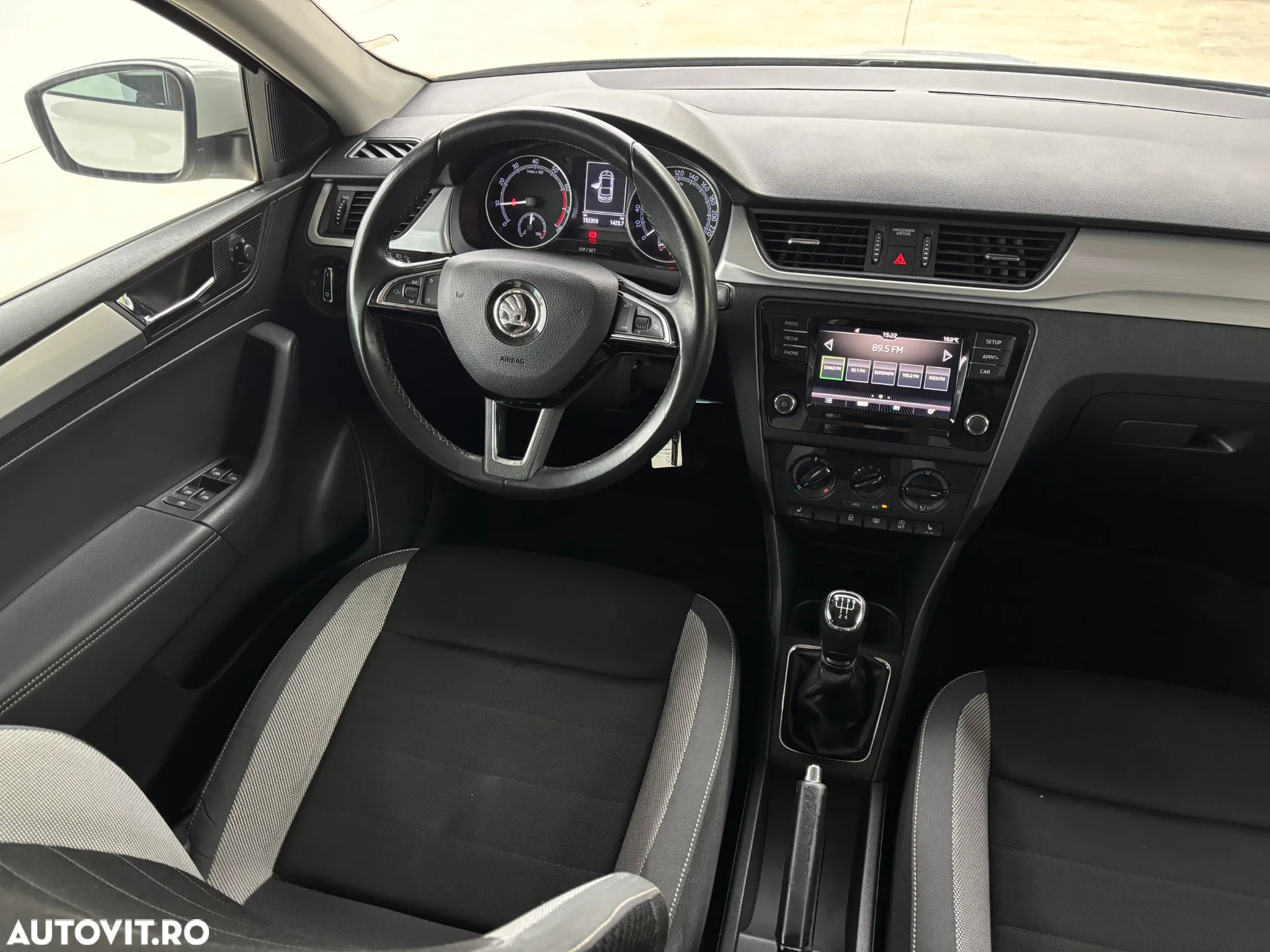 Skoda RAPID 1.0 TSI Ambition - 34