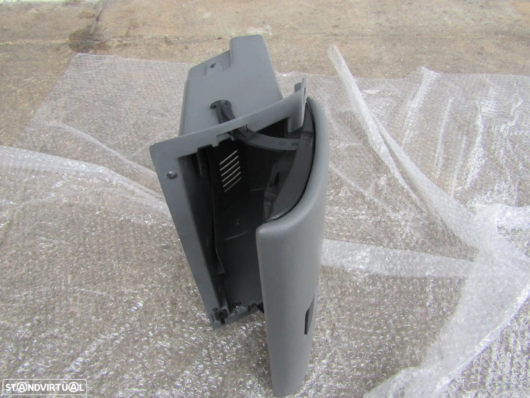 Porta luvas Opel Corsa A ano 1990 a 1993 em bom estado - 4