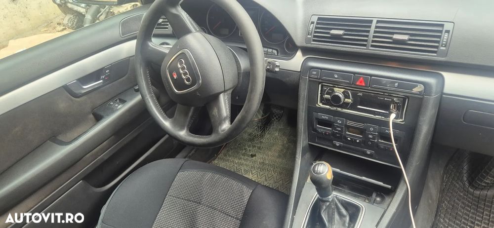 Piese de pe Audi A4 B7 sedan 1.9 TDi cod BKE - 7