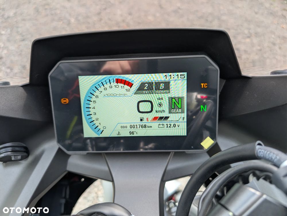 Suzuki GSX - 10