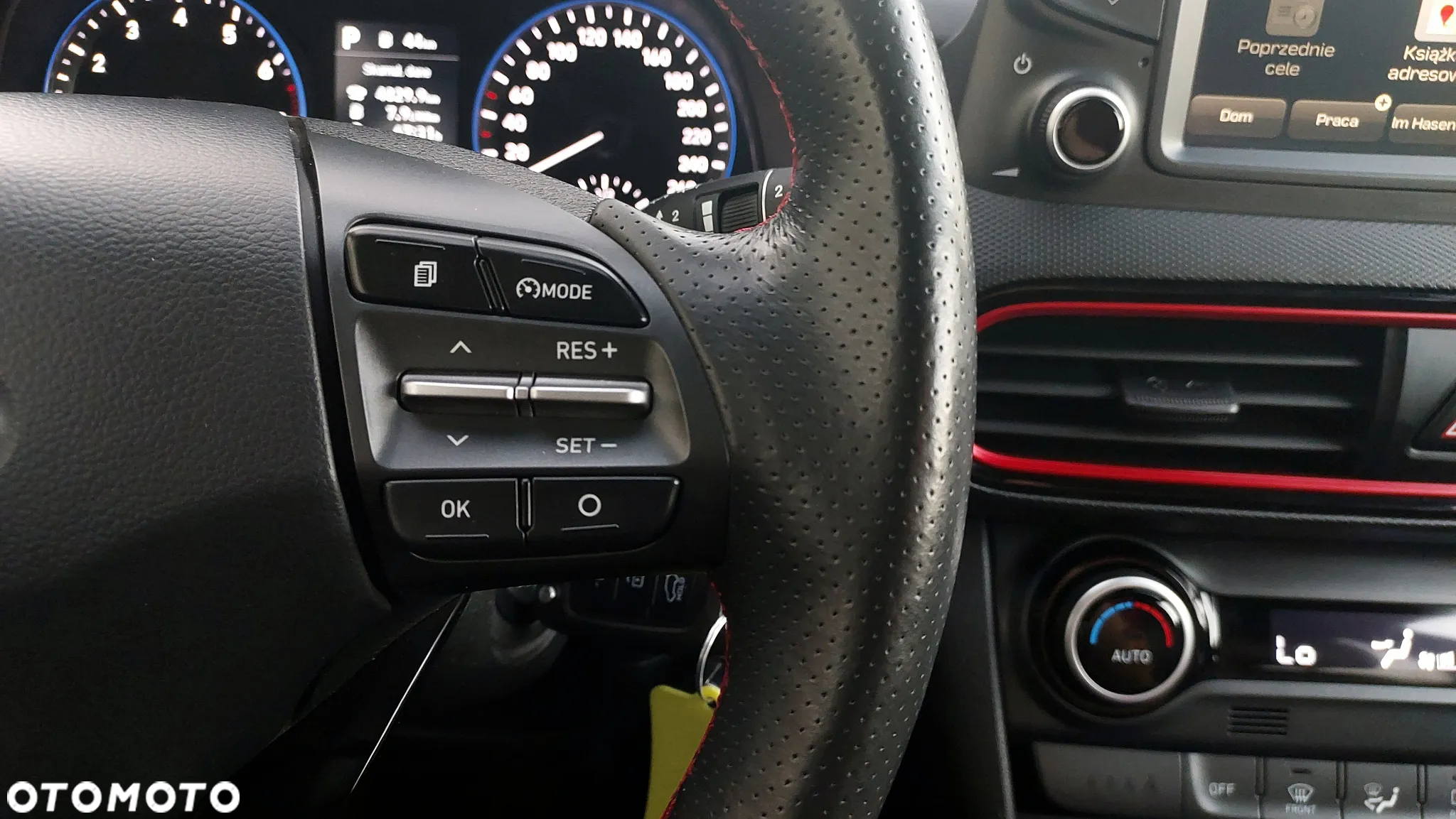 Hyundai Kona 1.6 T-GDI Premium DCT - 17