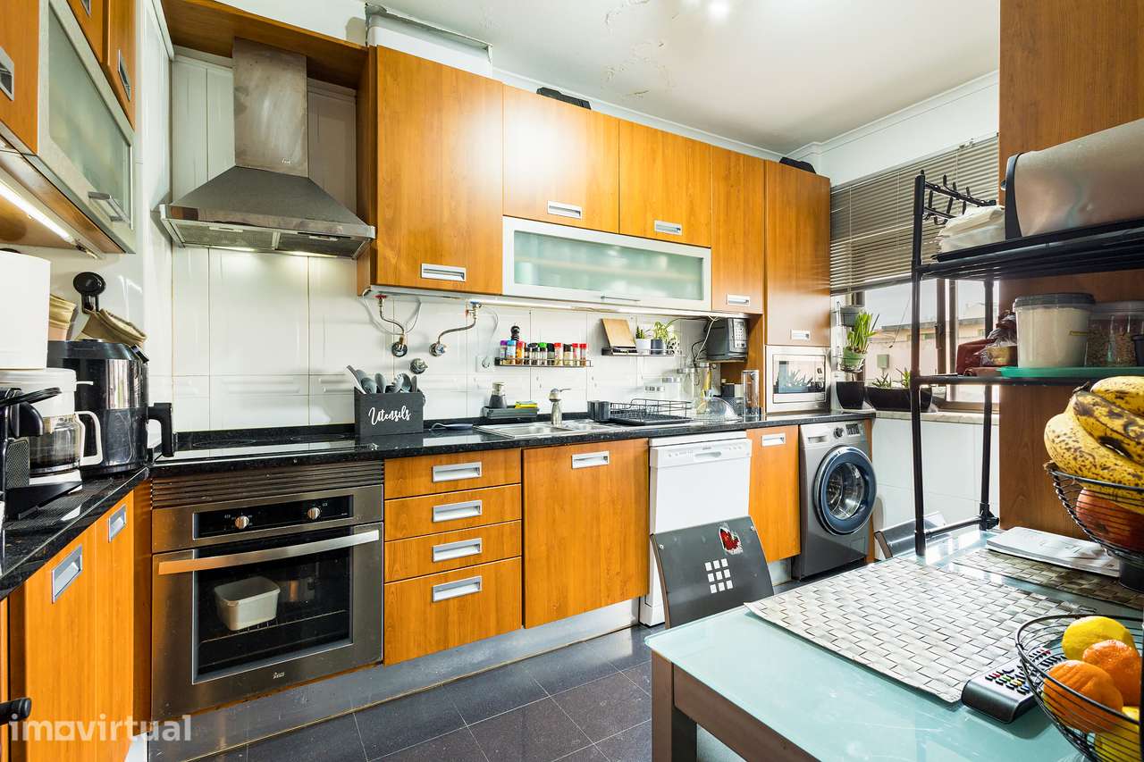 Apartamento T3, Amora - Grande imagem: 5/15