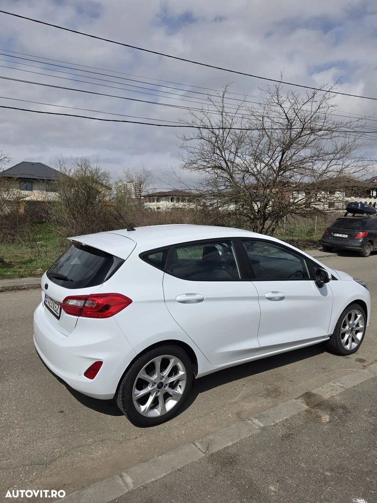 Ford Fiesta 1.0 EcoBoost mHEV Trend Connected - 4