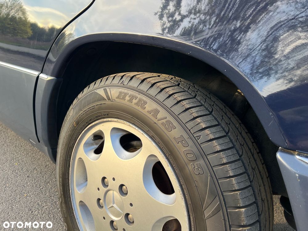 Mercedes-Benz Klasa E - 18