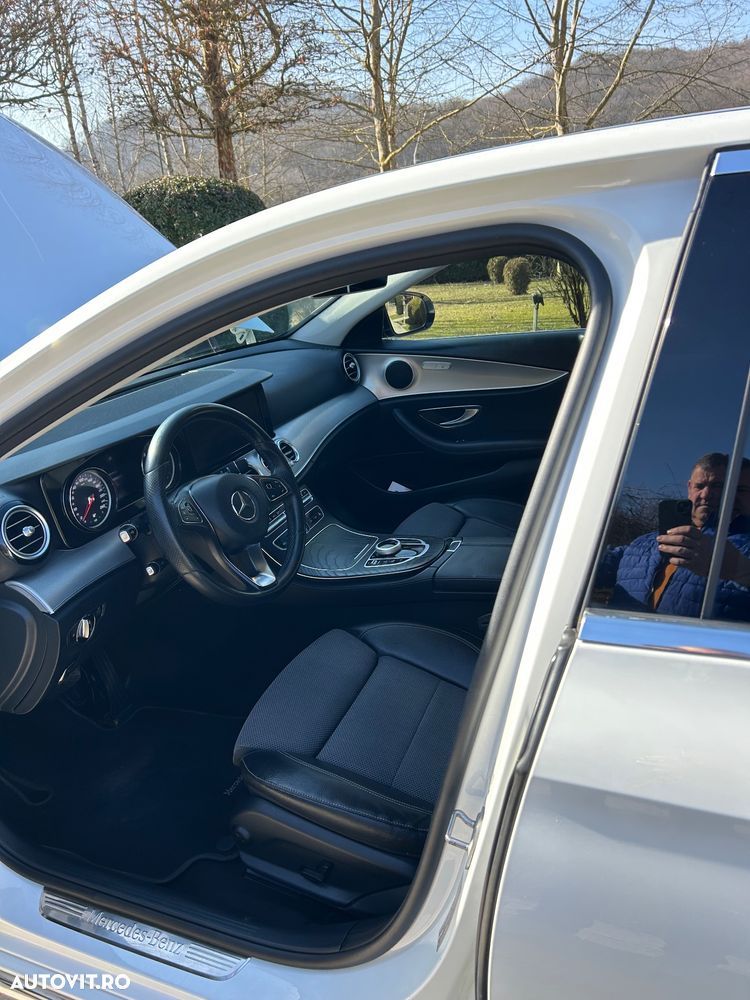 Mercedes-Benz E - 5