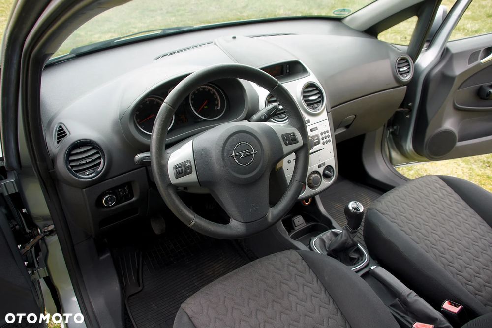 Opel Corsa 1.2 16V EcoFLEX Easytronic 150 Jahre - 7