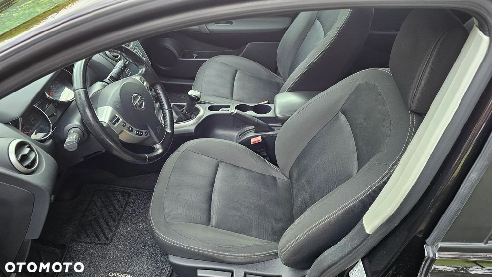 Nissan Qashqai - 17