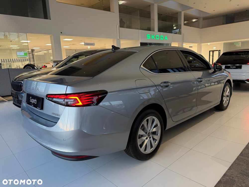 Skoda Superb 1.5 TSI Style DSG - 7