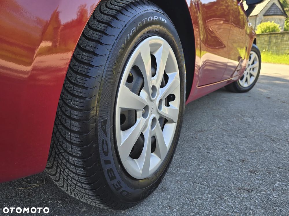 Kia Rio 1.2 L - 28