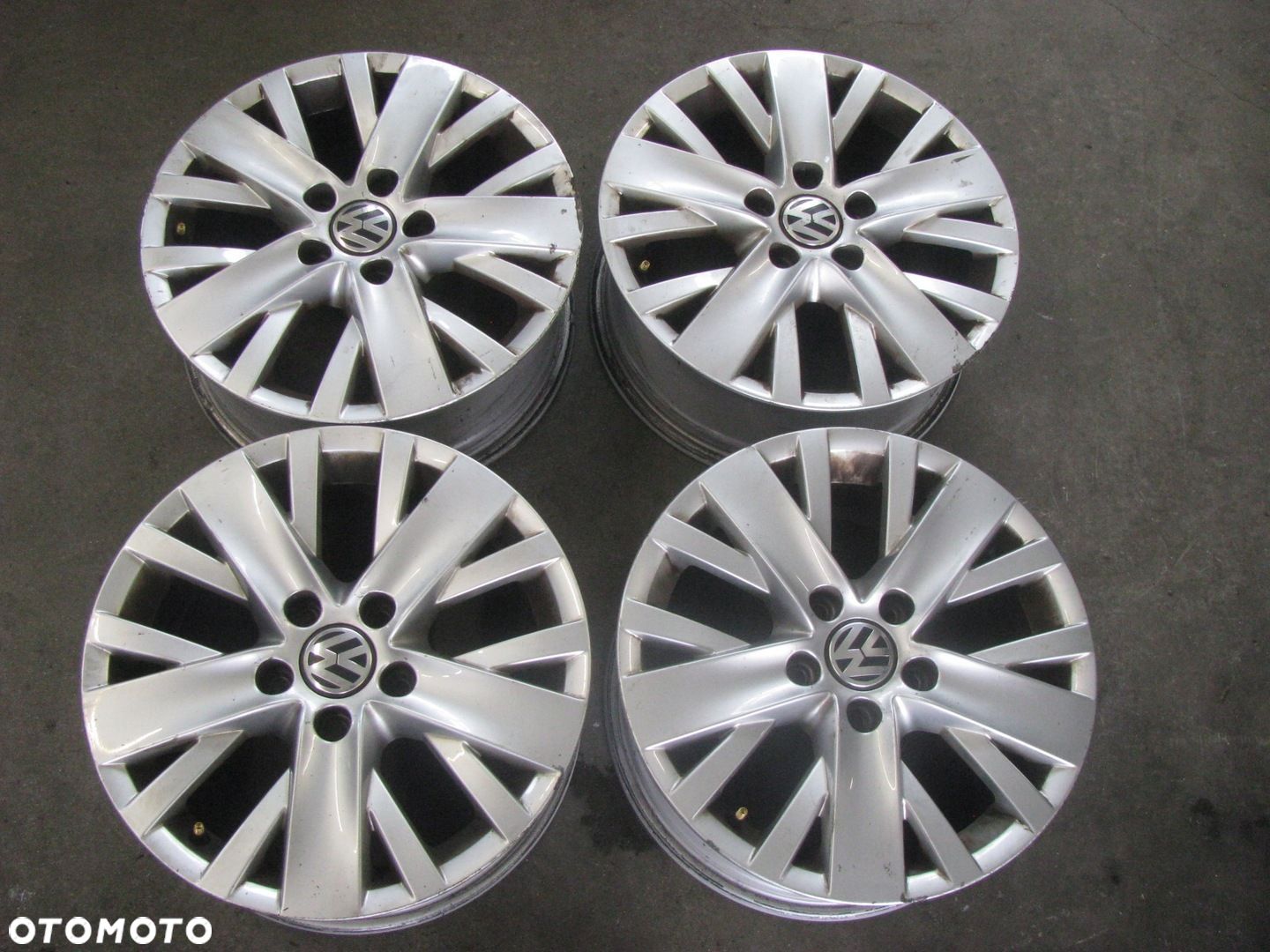 Felga aluminiowa Volkswagen OE VW GOLF VI 6.5" x 16" 5x112 ET -50 - 1