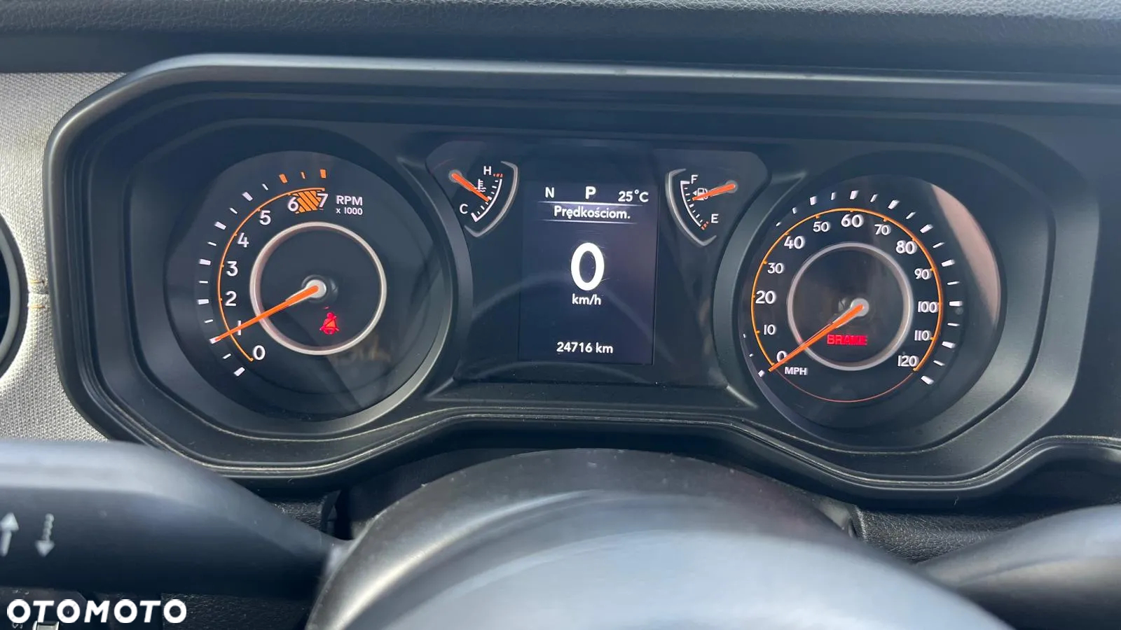 Jeep Wrangler - 4