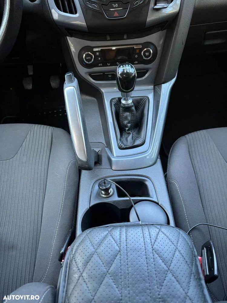 Ford Focus 1.6 Ecoboost Start Stop Sport - 11