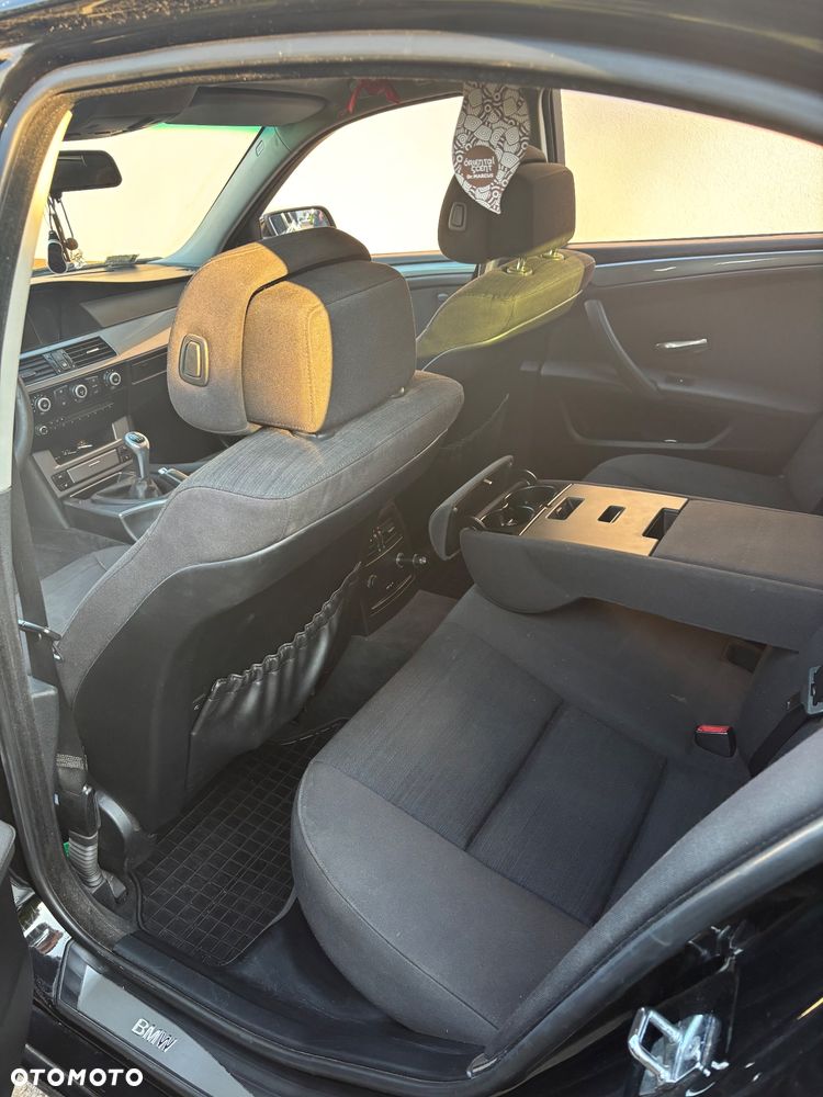 BMW Seria 5 520d - 8