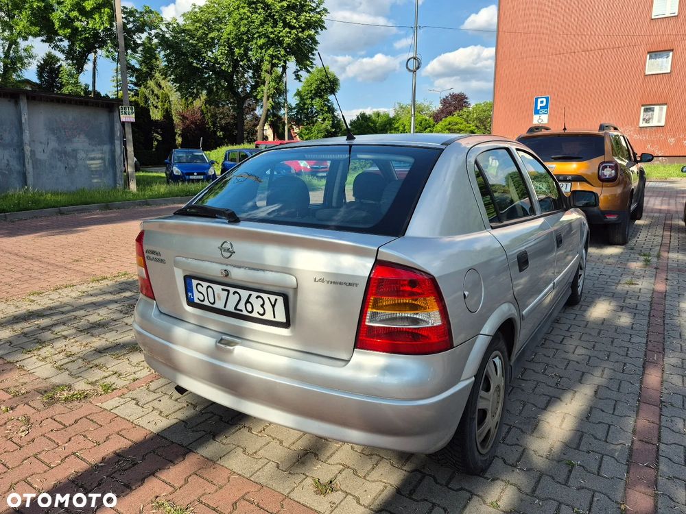 Opel Astra - 5