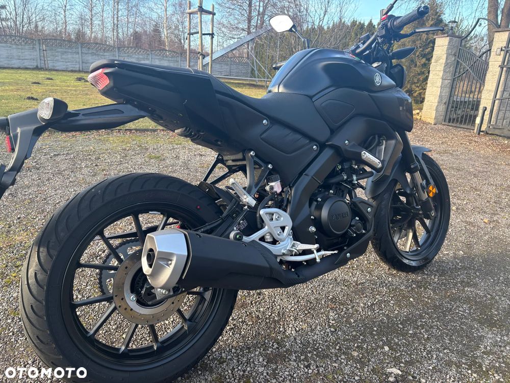 Yamaha MT - 5