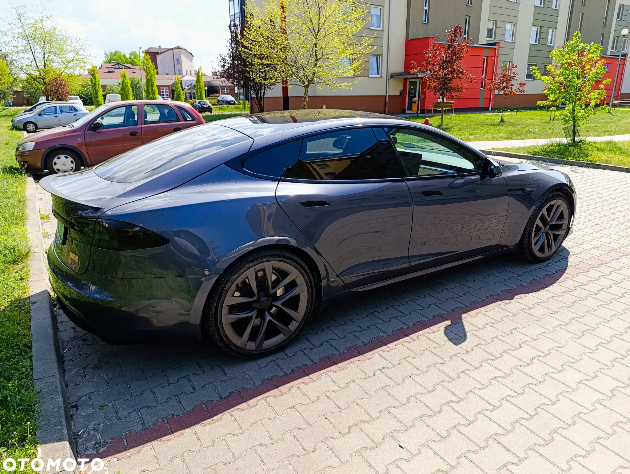 Tesla Model S Plaid - 15