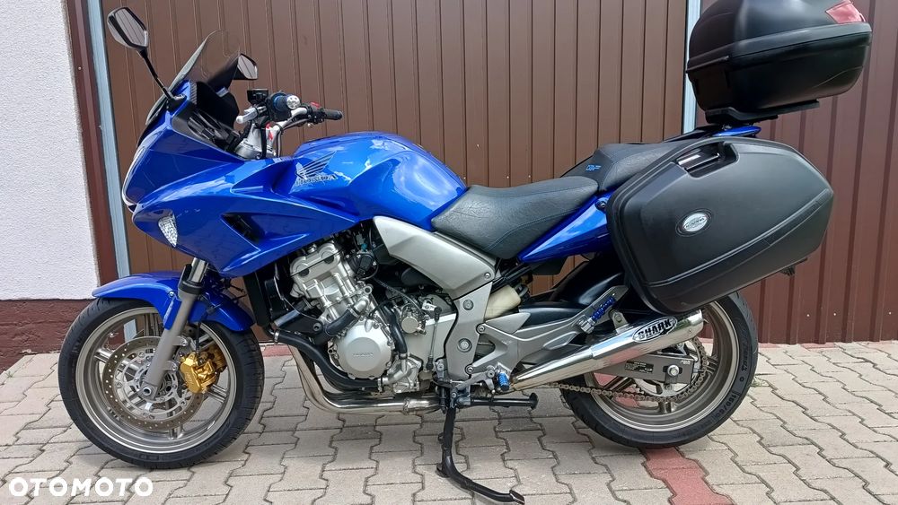 Honda CBF - 24