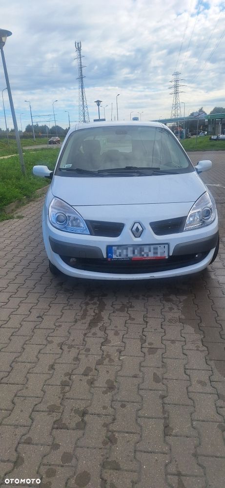 Renault Scenic - 2