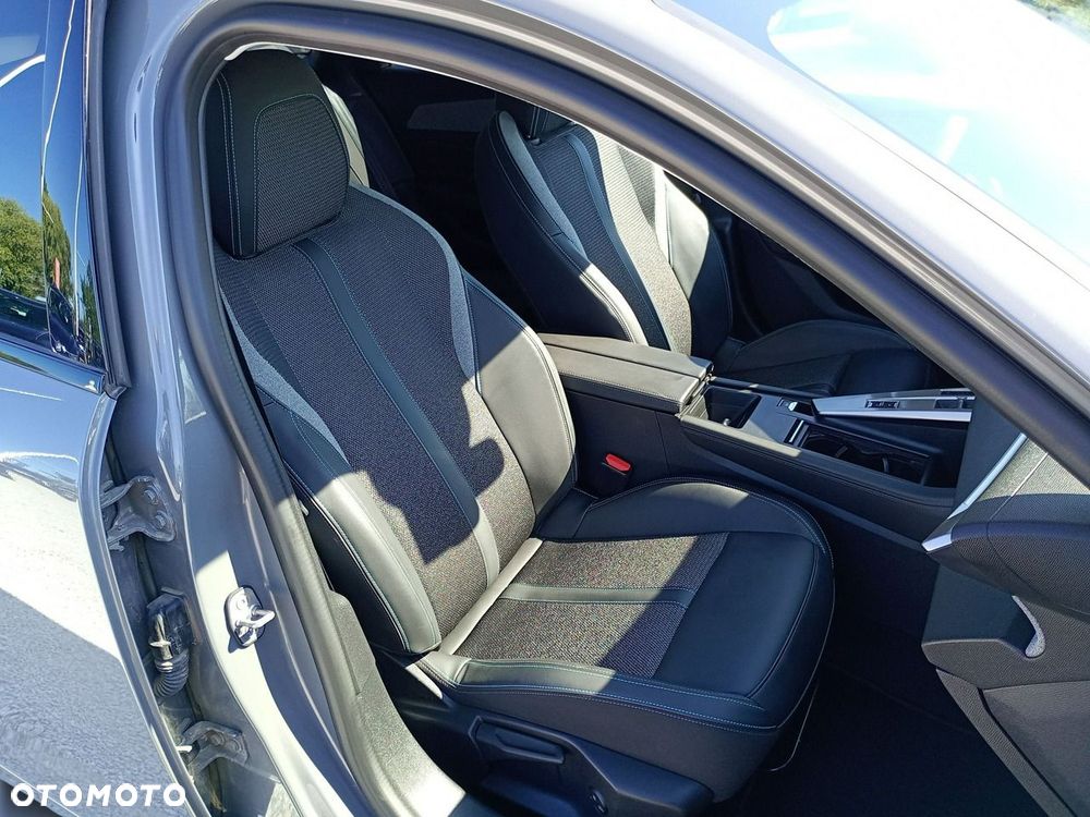 Peugeot 308 1.5 BlueHDi Allure Pack S&S EAT8 - 28