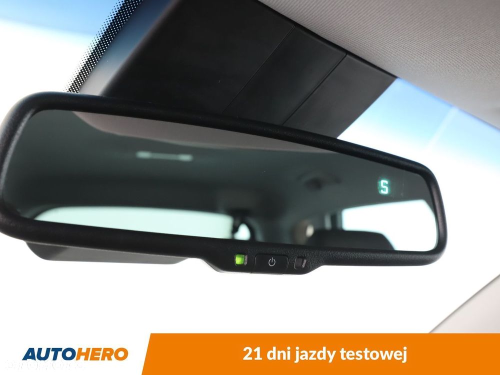 Hyundai Tucson 2.0 CRDI Premium 4WD - 33