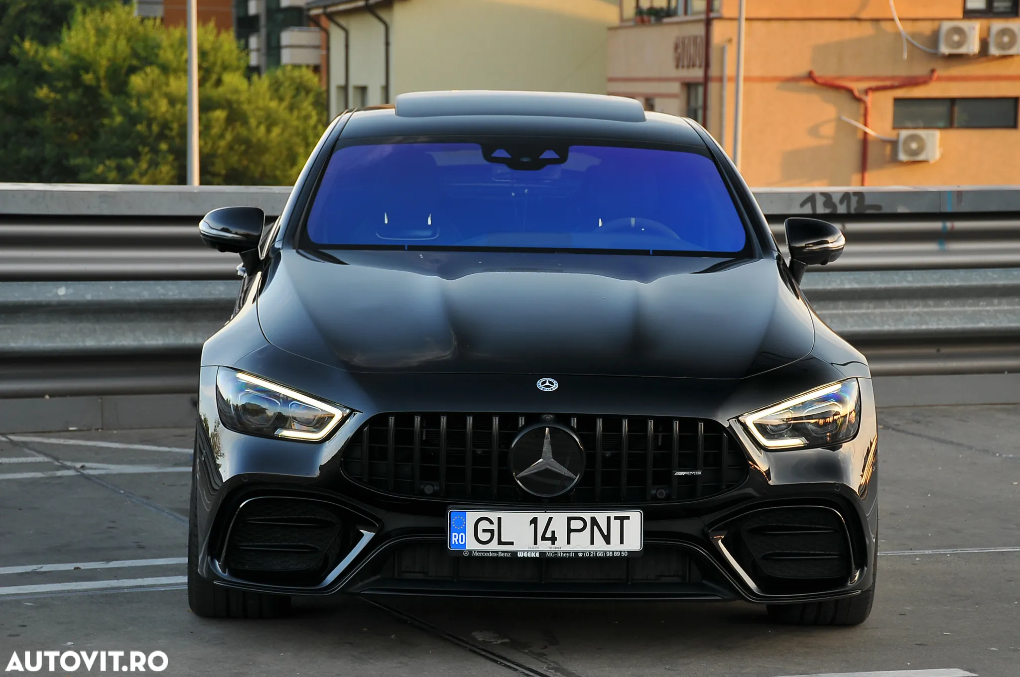 Mercedes-Benz AMG GT 53 4MATIC+ MHEV - 12