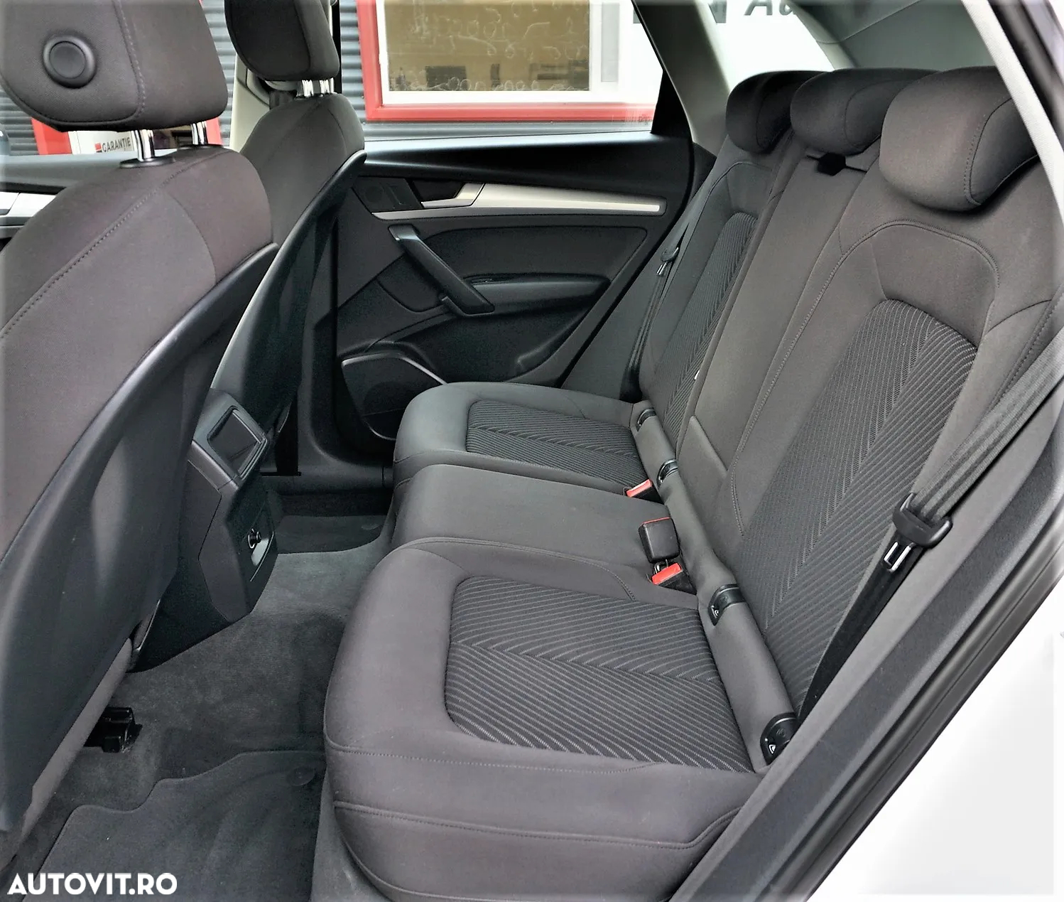 Audi Q5 2.0 40 TDI quattro S tronic Sport - 16