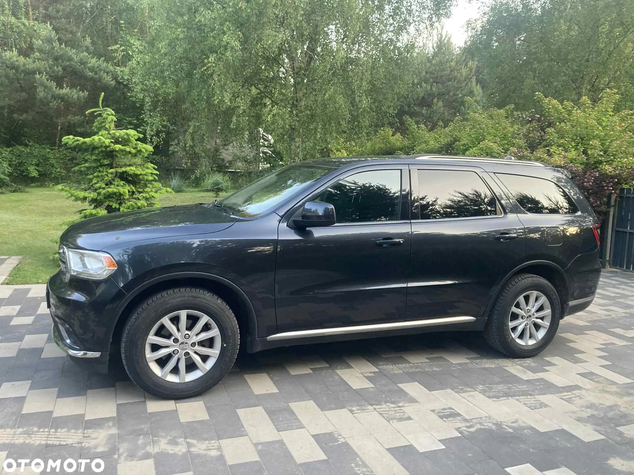Dodge Durango - 10