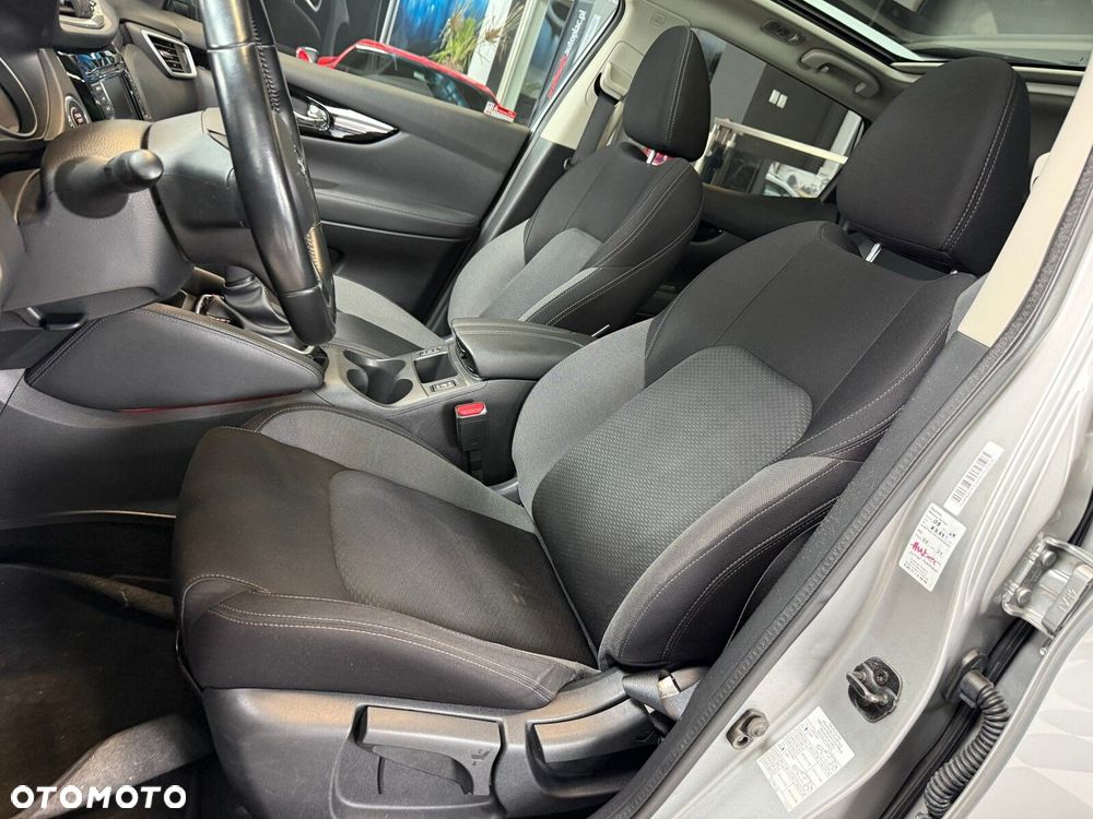 Nissan Qashqai - 22