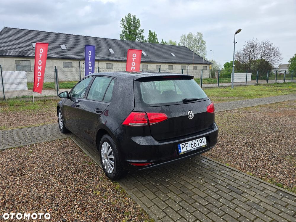 Volkswagen Golf 1.2 TSI BMT Trendline - 8