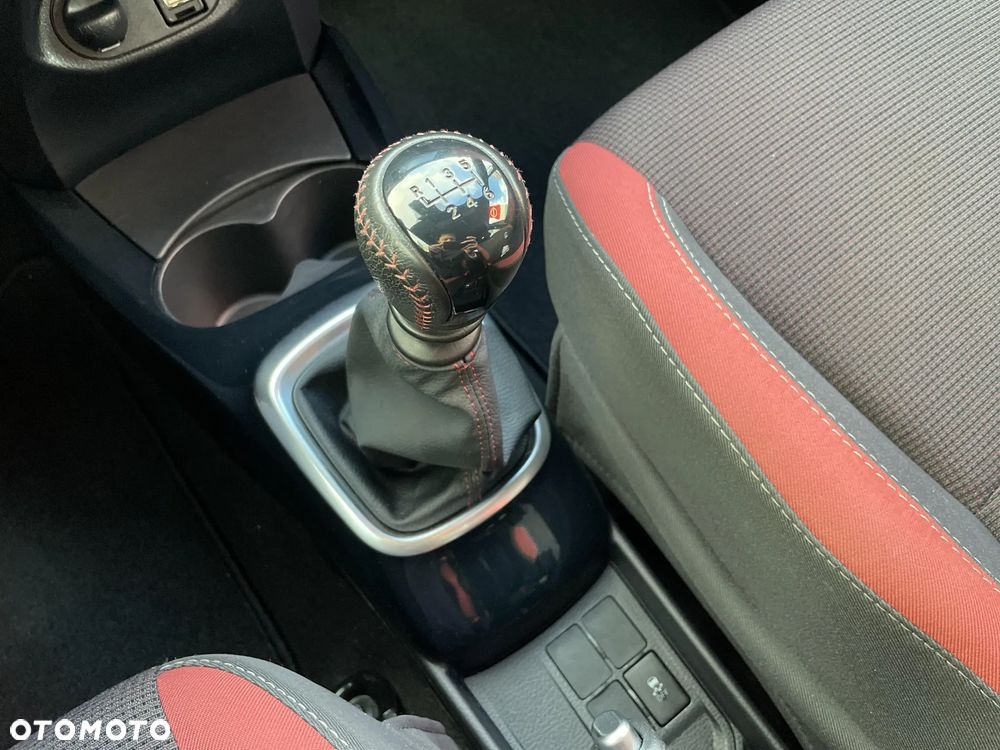 Toyota Yaris 1.5 Selection - 15