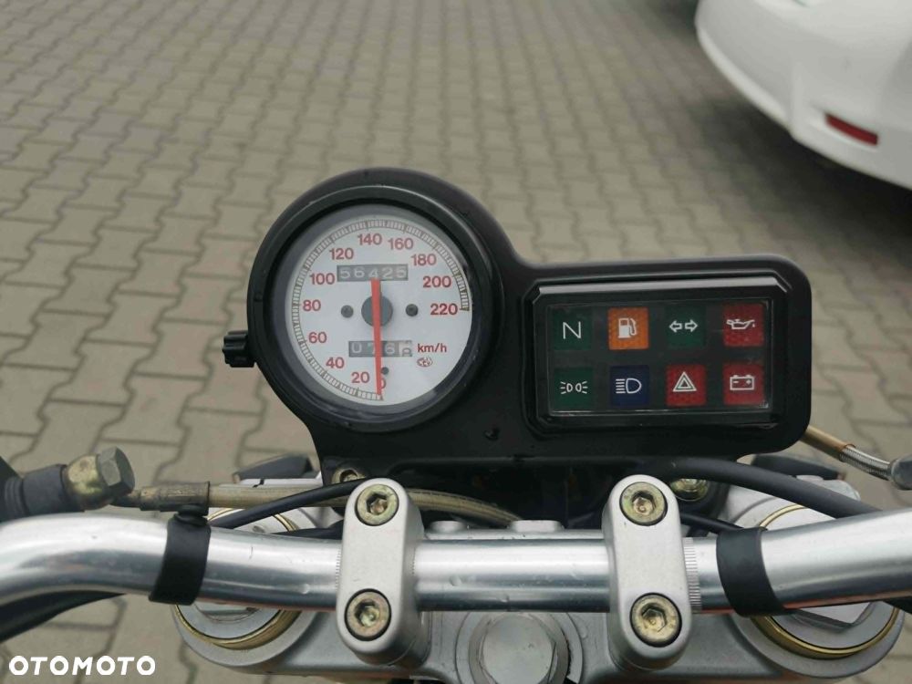 Ducati Monster - 4