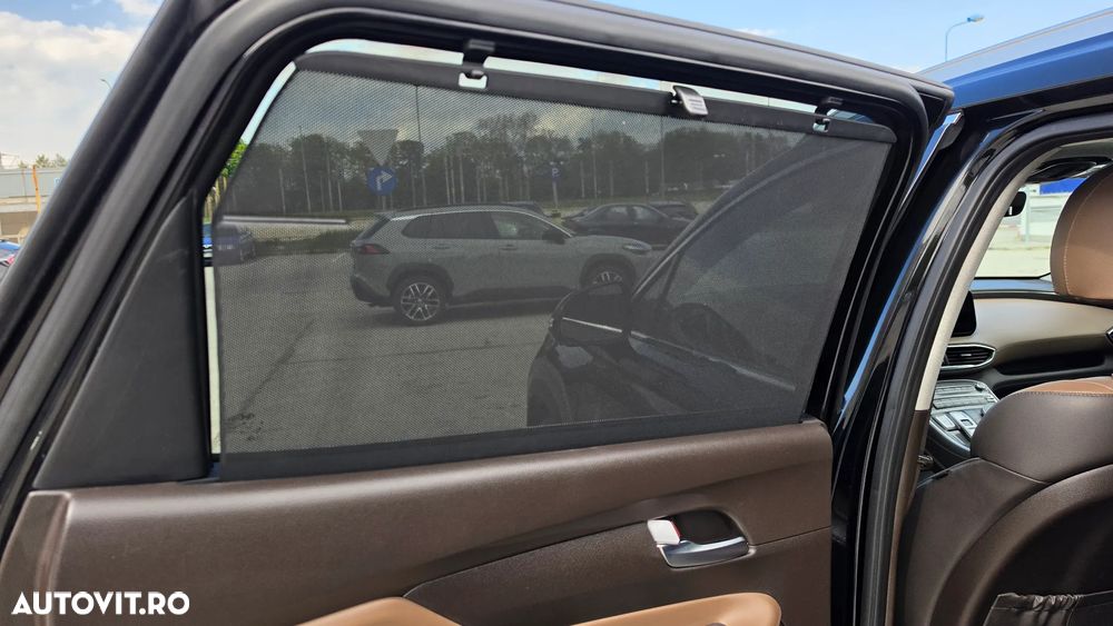 Hyundai Santa Fe 1.6 HEV 2WD Signature - 17