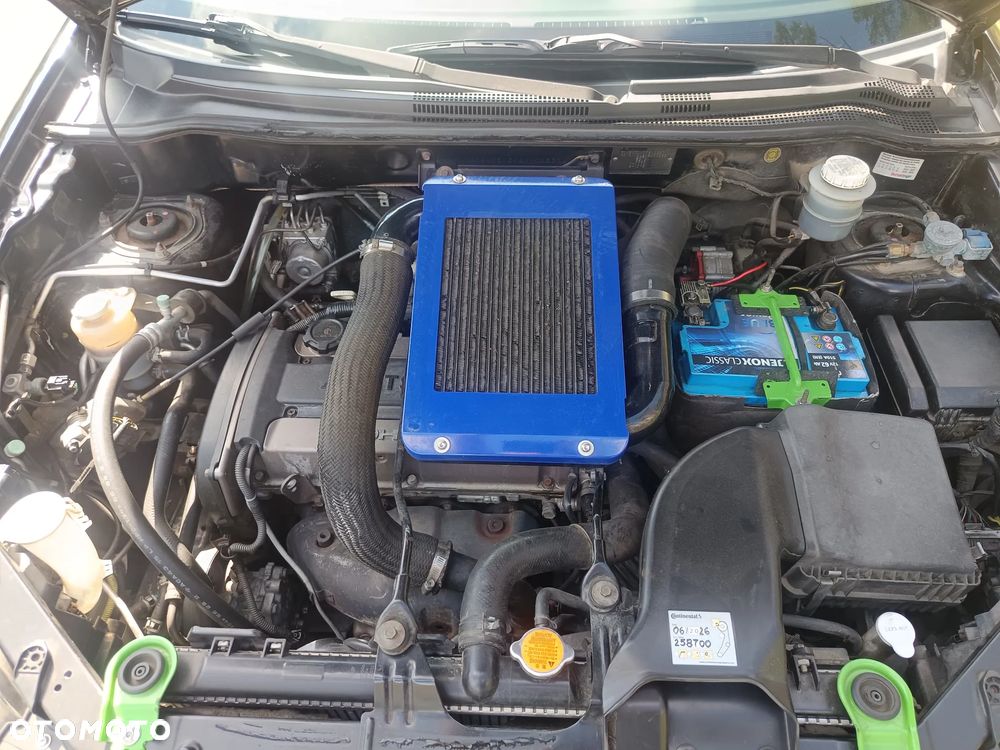 Mitsubishi Outlander 2.0 Turbo 4WD - 16