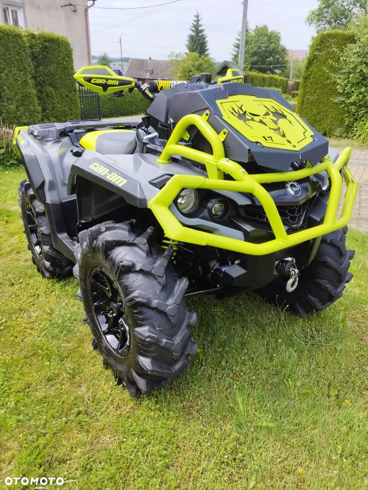 Can-Am Outlander - 10