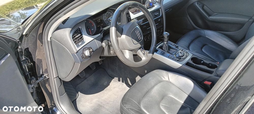 Audi A4 Allroad 2.0 TDI Quattro - 4