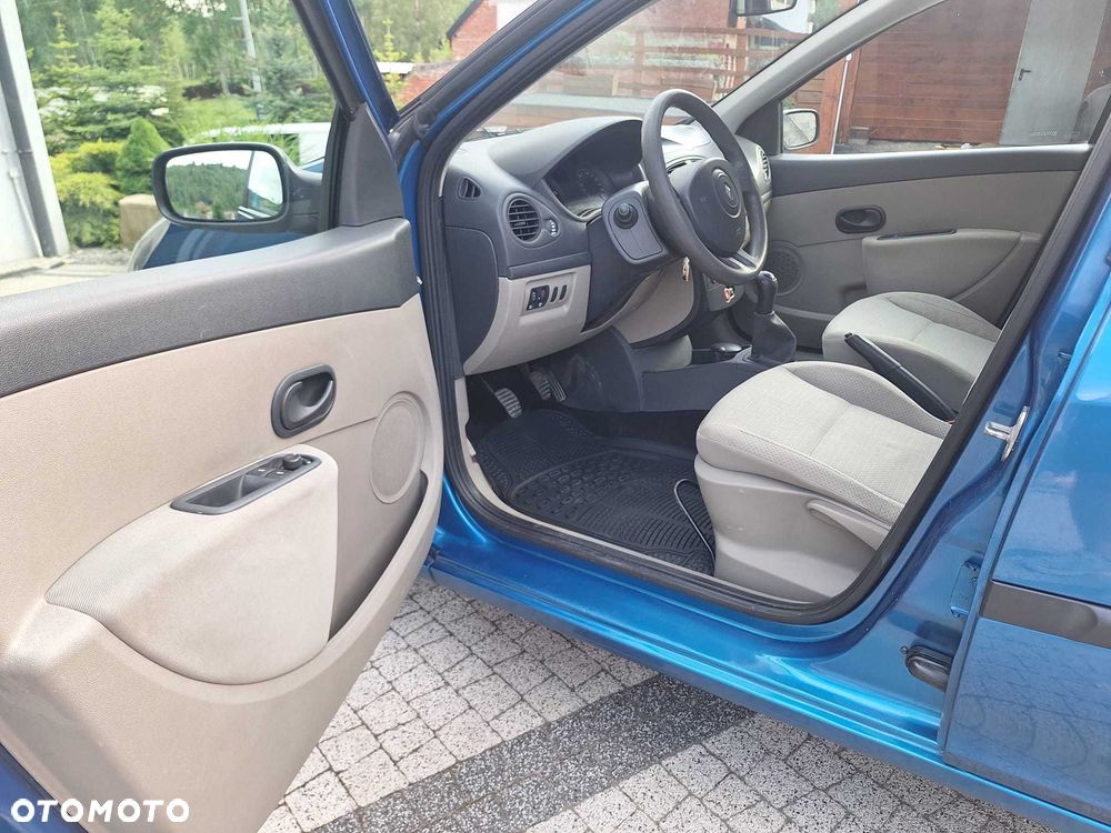 Renault Clio - 5