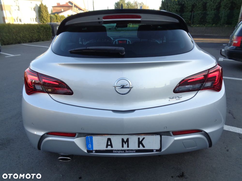 Opel Astra GTC 1.4 Turbo - 5