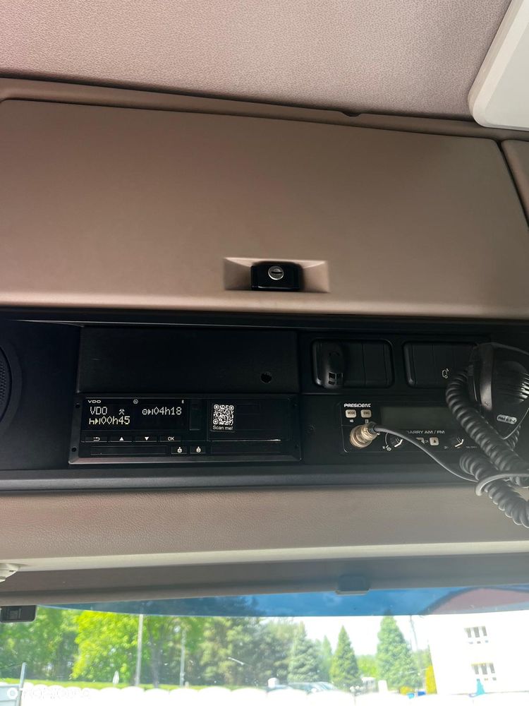 DAF 480XF - 18