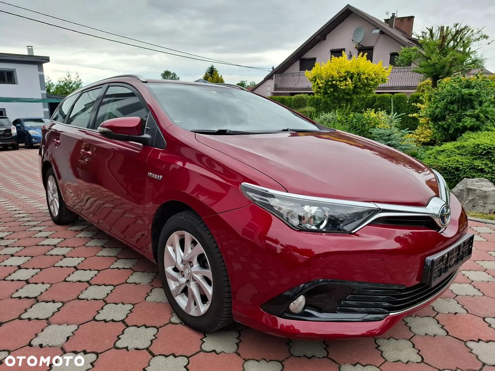 Toyota Auris - 4