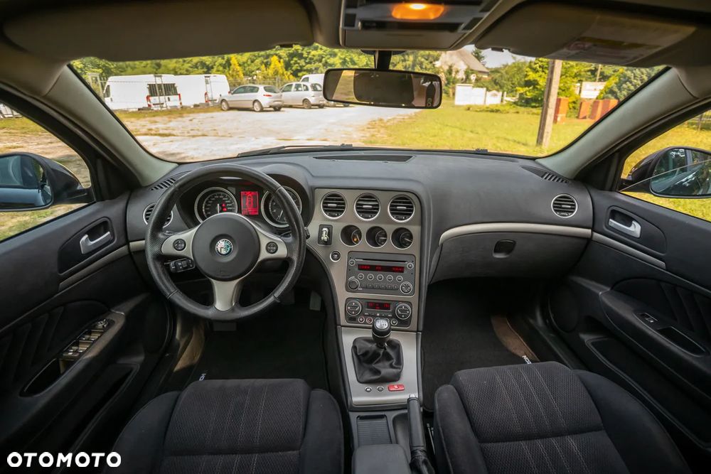 Alfa Romeo 159 2.2 JTS 16V Distinctive - 27