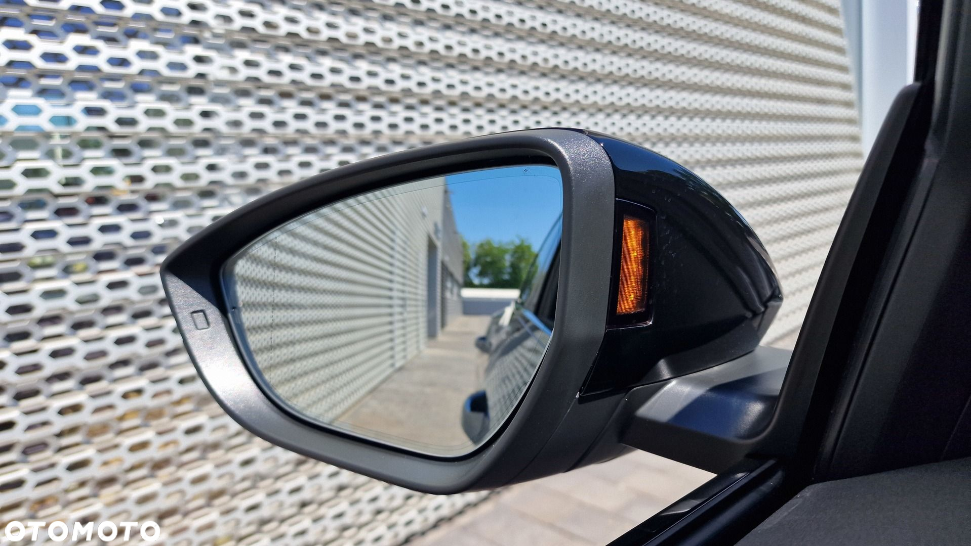 Audi Q8 - 33