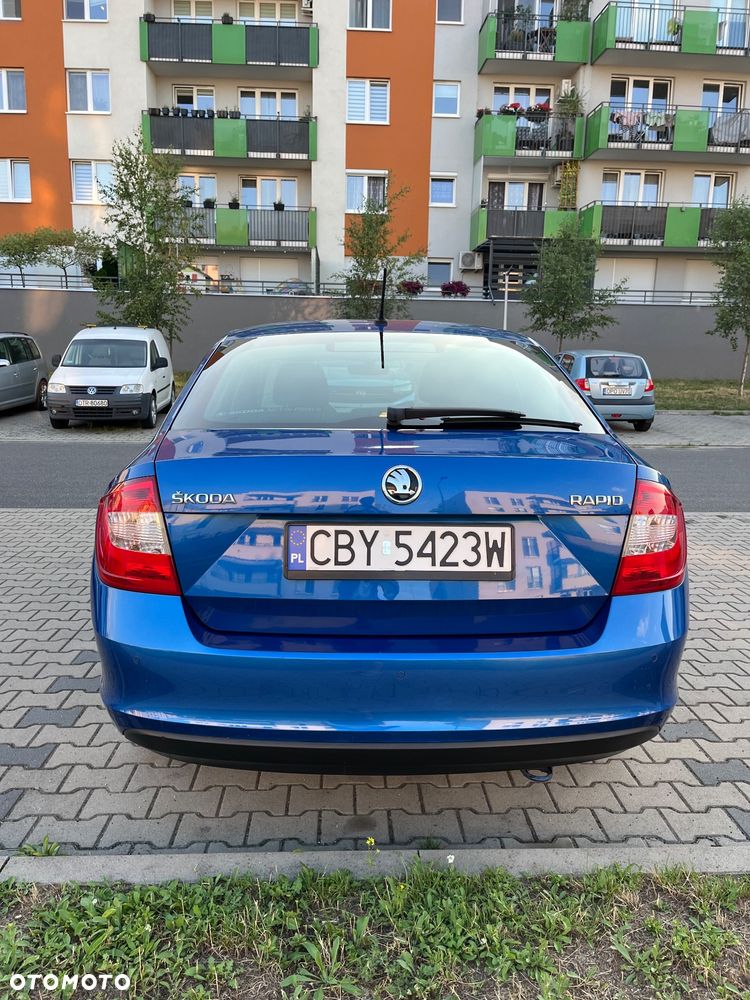 Skoda RAPID 1.2 TSI Style - 14